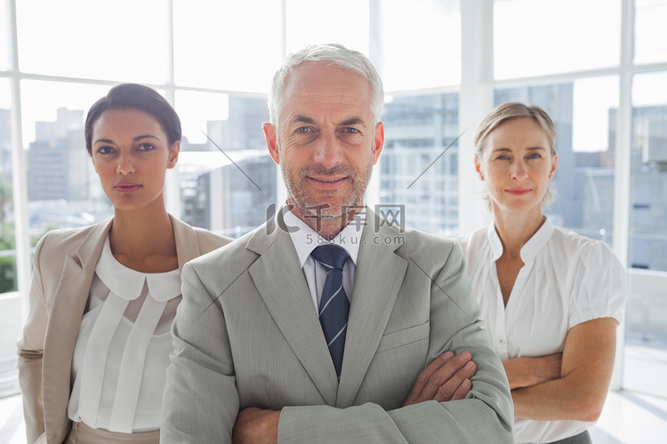 前4月我市外贸出口额6.5亿元