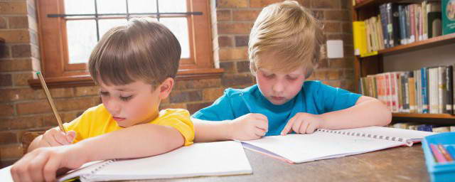 美国得州洪水造成至少13人死亡 逾20名夏令营儿童失踪